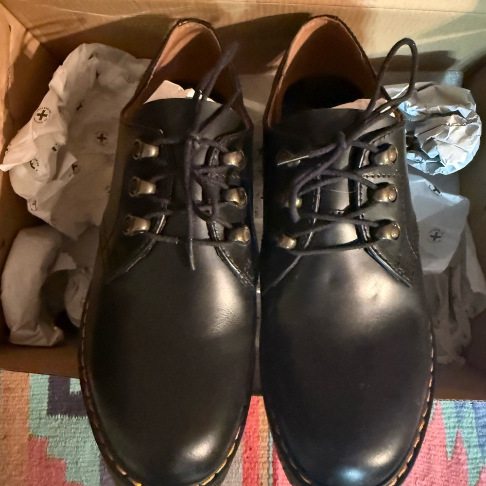 🔥🖤BNIB LEONA LOW DOCS!🖤🔥 - Picture 4 of 8